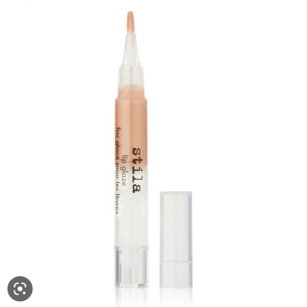 Stila New Lip Glaze in Shade Vanilla 11 Discontinued